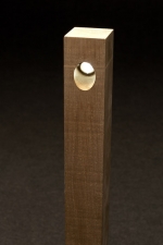 pole 1